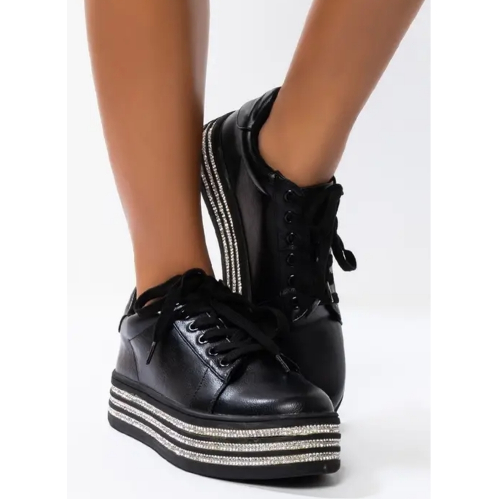 𝙉𝙚𝙬 𝙄𝙣!🖤💎Black Rhinestone Platform Sneaker - Picture 2 of 8